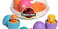 Bizak Toomies, Spin and Hatch Dinosaur Eggs, Jurassic World Dinosaur Toys, Dinosaur Toy Eggs con incubadora, incluye 5 dinosaurios e incubadora